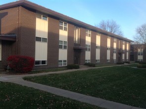 Campus View Apartments in Maryville, MO - Building Photo - Building Photo