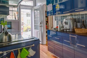 2927 Cathedral Ave NW in Washington, DC - Building Photo - Building Photo