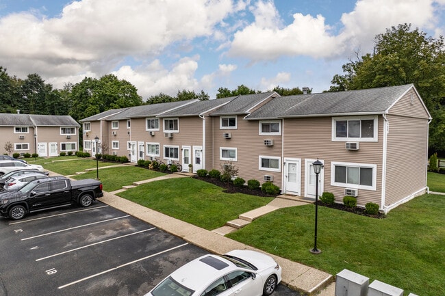 Fishkill Glen Condominiums
