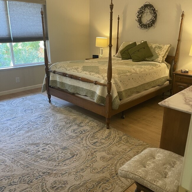 property at 2622 Grambling Ct