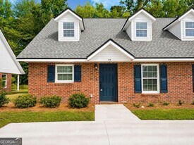 413 Madison Ave in St. Marys, GA - Building Photo