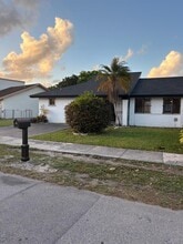 12231 SW 210th St in Miami, FL - Building Photo - Building Photo