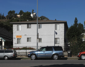 4005 N Figueroa St in Los Angeles, CA - Building Photo - Building Photo