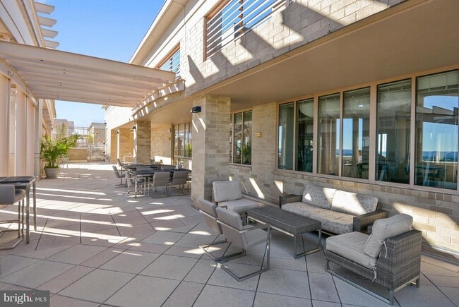 888 N Quincy St, Unit 1805 in Arlington, VA - Building Photo - Building Photo