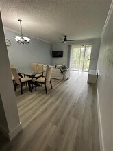 4980 Baraldi Cir in Sarasota, FL - Building Photo - Building Photo