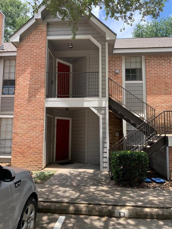 property at 2401 Sycamore Ave