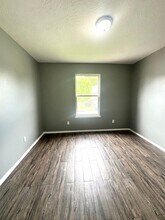 808 E Watermill Cir in Ozark, MO - Building Photo - Building Photo