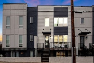 687 Banton Dr NW in Atlanta, GA - Building Photo