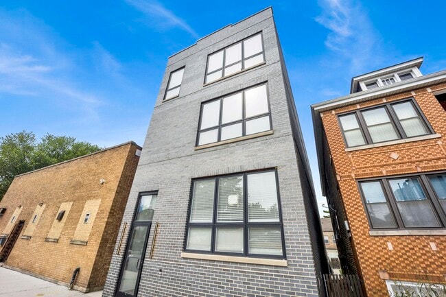 property at 2350 S Leavitt St