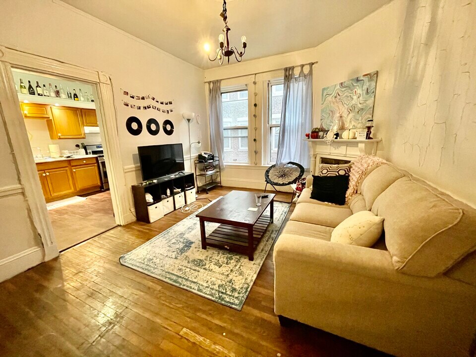 73 Westland Ave, Unit 3 in Boston, MA - Building Photo