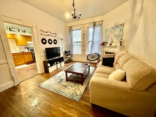 73 Westland Ave, Unit 3