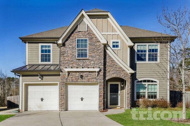 property at 2351 Hammock Dr