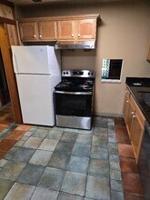 7300 Boris Ct in Rohnert Park, CA - Building Photo - Building Photo