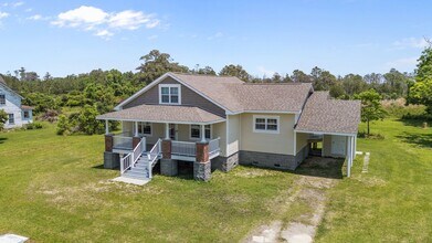 965 Marshallberg Rd in Marshallberg, NC - Foto de edificio - Building Photo