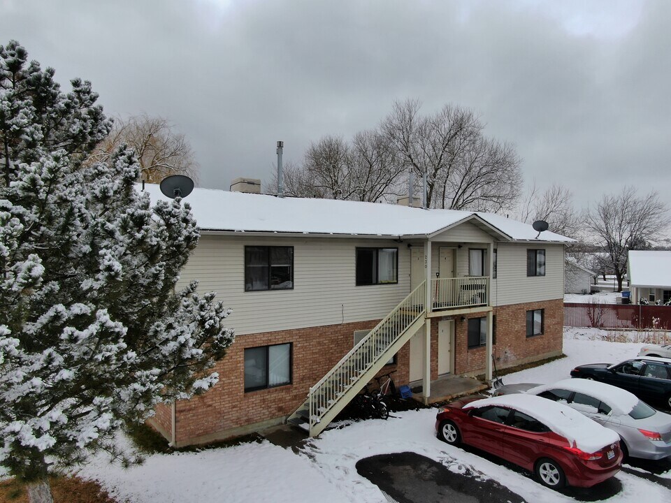230 Bridger Dr in Logan, UT - Building Photo