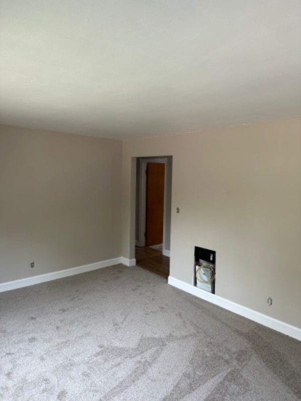 2569 E Midlothian Blvd in Struthers, OH - Building Photo - Building Photo