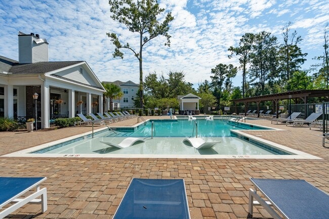 Blue Water at Bolton's Landing in Charleston, SC - Building Photo - Building Photo