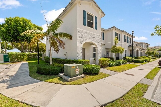 property at 2648 SE 15th Ct
