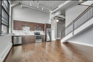 2917 Main St, Unit 404 in Buffalo, NY - Building Photo