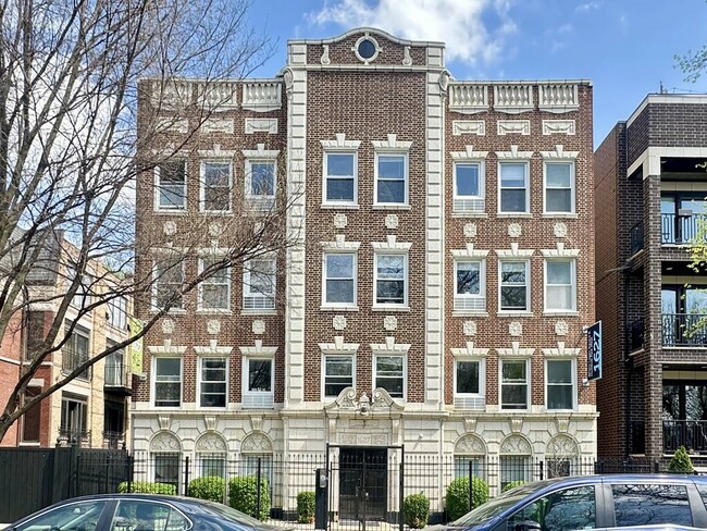 property at 1627 N Humboldt Blvd