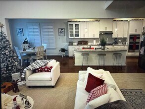 22 Whitbarrow Pl in The Woodlands, TX - Building Photo - Building Photo