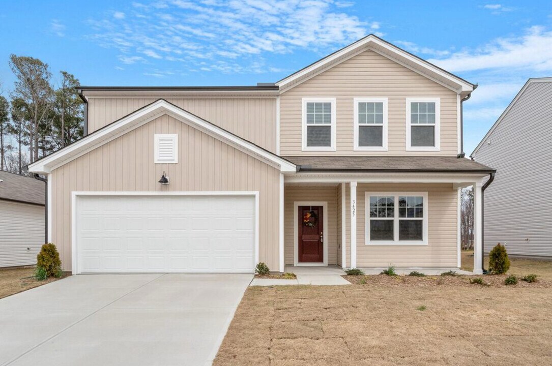3425 Honey Ivy Ln in Raleigh, NC - Building Photo