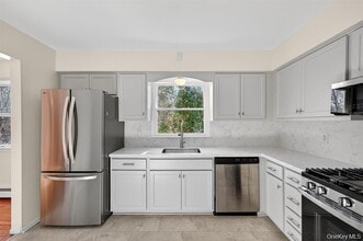 55 High St in Monroe, NY - Building Photo - Building Photo