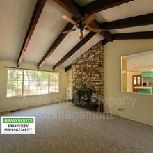 20 Turpentine Dr in Nevada City, CA - Building Photo - Building Photo