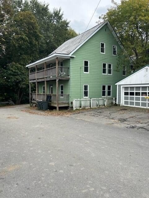 property at 6 Waldo St