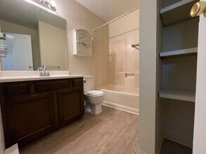 10411 Portage Rd in Portage, MI - Building Photo - Building Photo