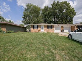 4030 Redfern Dr in Indianapolis, IN - Building Photo
