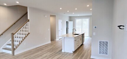 24148 Thurso Sq in Sterling, VA - Building Photo - Building Photo