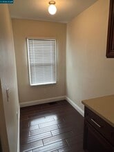 2824 23rd Ave in Oakland, CA - Building Photo - Building Photo