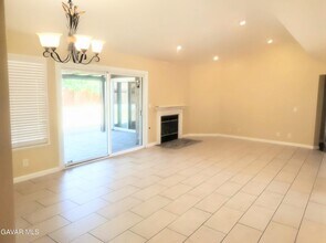 37734 Tackstem St in Palmdale, CA - Building Photo - Building Photo