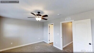 565 Pioneer Rd, Unit Bedroom 2 North in Rexburg, ID - Building Photo - Building Photo