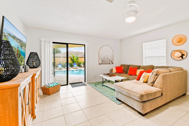 9126 E Highland Pines Blvd in Palm Beach Gardens, FL - Building Photo - Building Photo