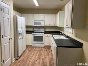 112 Brierridge Dr in Apex, NC - Building Photo - Building Photo