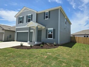 201 Rodgers Rd in Taylor, TX - Building Photo - Building Photo