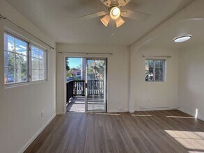 5040 Muir Ave in San Diego, CA - Building Photo - Building Photo