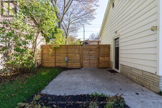 210 Cox Mill Rd in Barrie, ON - Building Photo - Building Photo