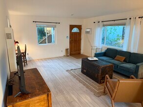 635 Palms Blvd, Unit B in Venice, CA - Building Photo - Building Photo