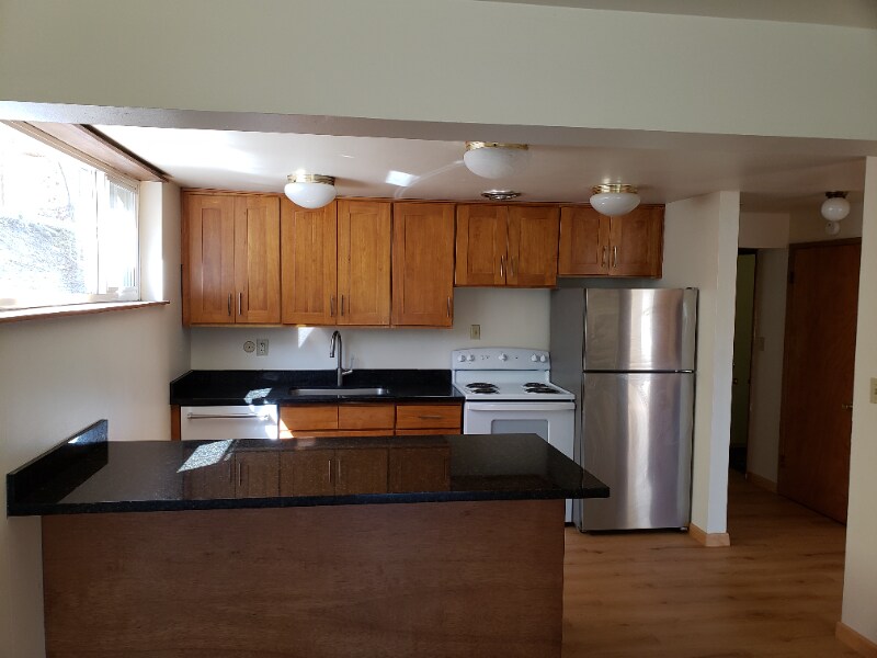 12722 76th Ave S in Seattle, WA - Building Photo