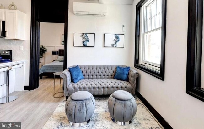 property at 1005 N Charles St