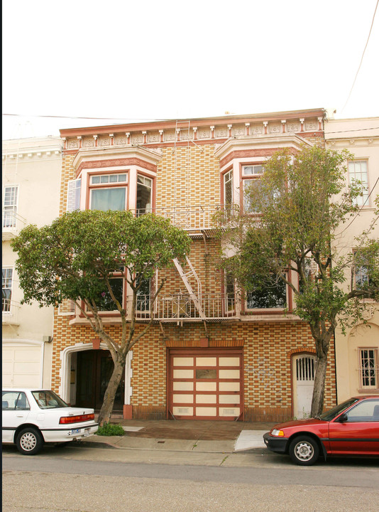 109 Buchanan St in San Francisco, CA - Building Photo