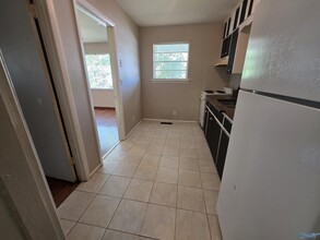 905 Stevens Ct NE in Huntsville, AL - Building Photo - Building Photo