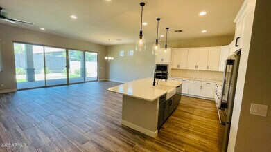 2995 W Lynx Dr in Queen Creek, AZ - Building Photo - Building Photo