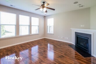 302 Oglethorpe Cir in Moncks Corner, SC - Building Photo - Building Photo