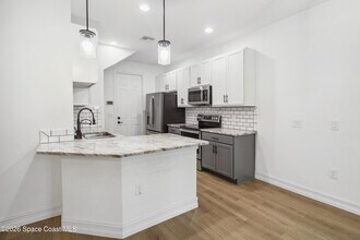 1430 Isabella Dr in Melbourne, FL - Building Photo - Building Photo