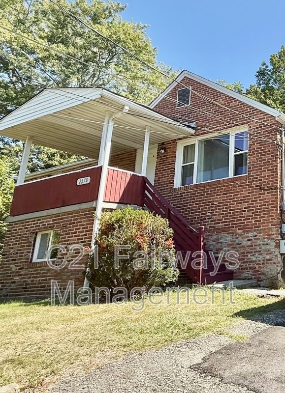 property at 2580 Pitcairn Rd