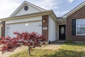 4634 Boardwalk Dr in Evansville, IN - Foto de edificio - Building Photo